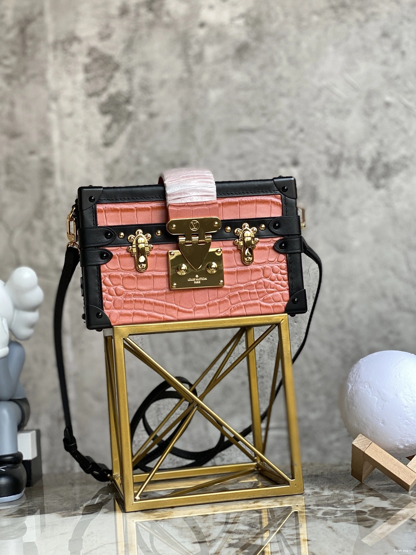 Frstbag ru MALLE VUITTON PETITE LOUIS 0810